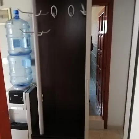 Apartment Near The Ladies Beach-100m Only